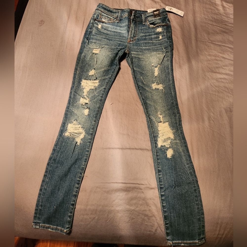 Abercrombie & Fitch skinny jeans ripped jeans 0s